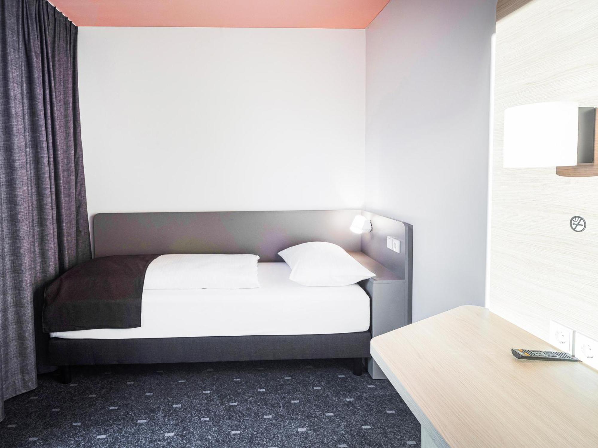 B&B Hotel Dessau Eksteriør billede